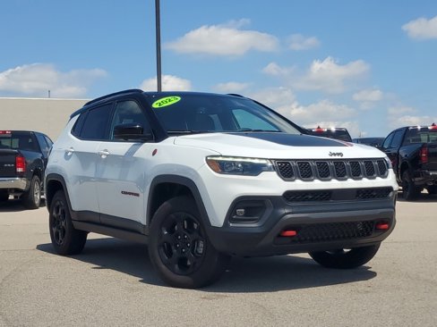 Used 2023 Jeep Compass Trailhawk w/ Trailhawk Elite Group image 42
