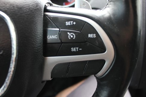 Used 2016 Dodge Durango Limited w/ Nav & Power Liftgate Group image 14