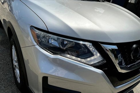 Used 2019 Nissan Rogue SV image 27