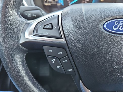 Used 2022 Ford Edge Titanium image 24