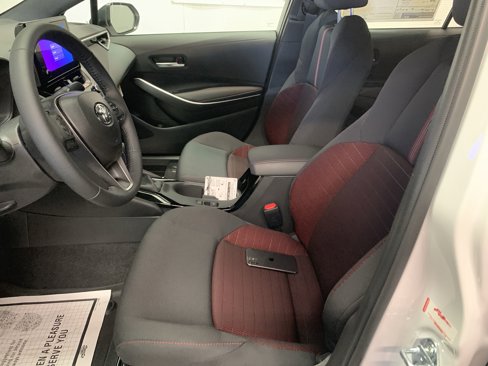 New 2025 Toyota Corolla SE image 10