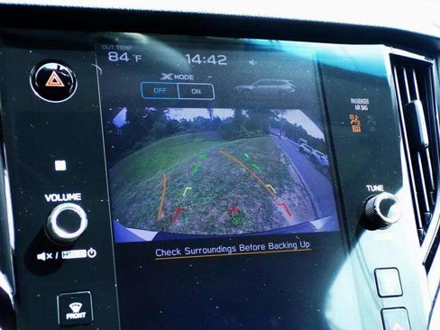 Used 2020 Subaru Outback Premium image 17