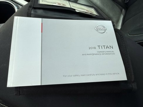 Used 2018 Nissan Titan PRO-4X w/ Pro-4x Convenience Package image 18