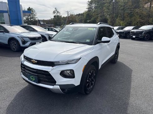 Used 2023 Chevrolet TrailBlazer LT w/ Convenience Package image 1