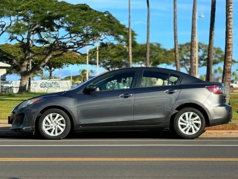 Used 2012 MAZDA MAZDA3 i Touring image 2