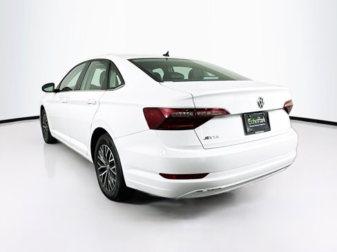 Used 2019 Volkswagen Jetta SE image 5