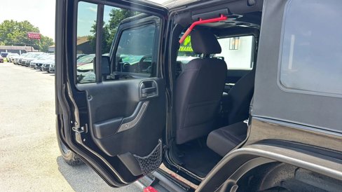 Used 2014 Jeep Wrangler Unlimited Sport w/ Quick Order Package 24S image 10