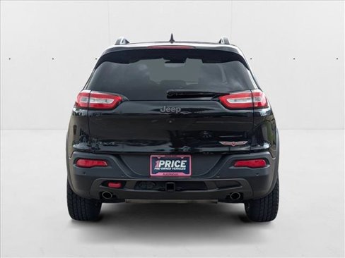 Used 2015 Jeep Cherokee Trailhawk w/ Comfort/Convenience Group image 7