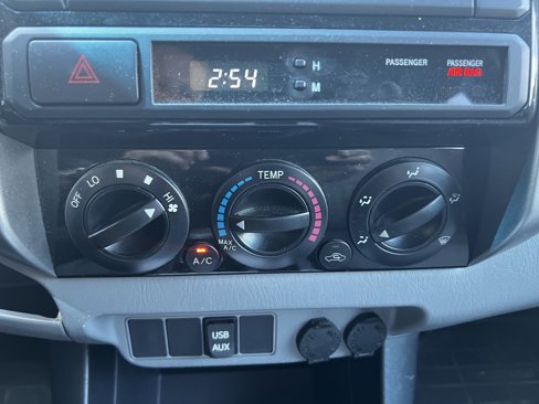 Used 2013 Toyota Tacoma 2WD Access Cab image 22