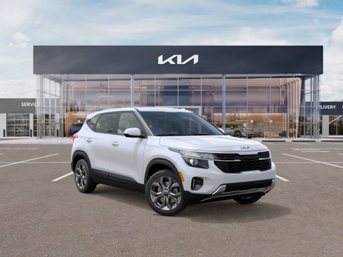 New 2025 Kia Seltos LX image 8