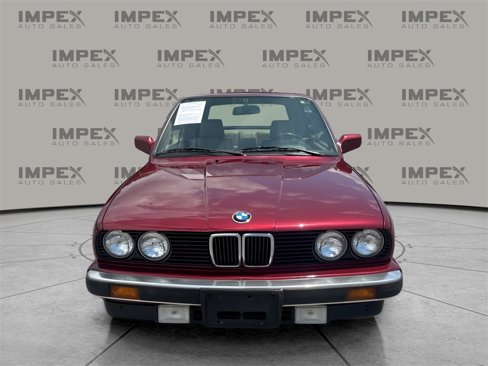 Used 1990 BMW 325i Convertible image 8