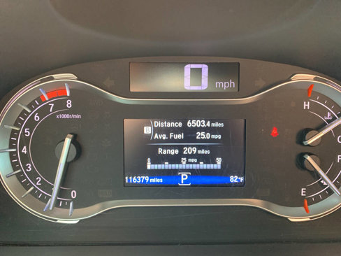 Used 2017 Honda Pilot Touring image 8