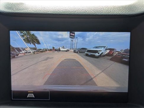 Used 2022 GMC Terrain SLE w/ Driver Convenience Package image 13