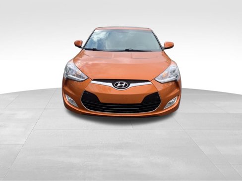 Used 2015 Hyundai Veloster w/ Option Group 02 image 2