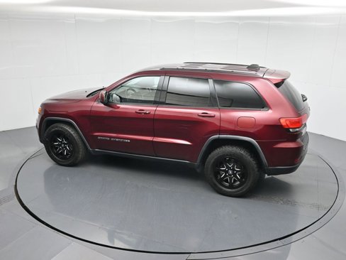 Used 2017 Jeep Grand Cherokee Laredo image 44