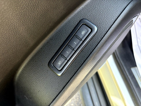 Used 2020 Chevrolet Tahoe LT image 10