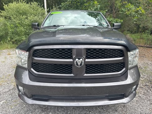 Used 2017 RAM 1500 Express image 2