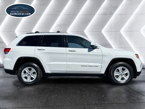 Used 2015 Jeep Grand Cherokee Laredo w/ Quick Order Package 23E image 4