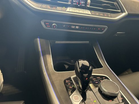 Used 2022 BMW X5 xDrive40i w/ Premium Package image 6