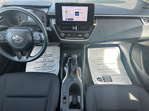 Used 2023 Toyota Corolla LE image 17