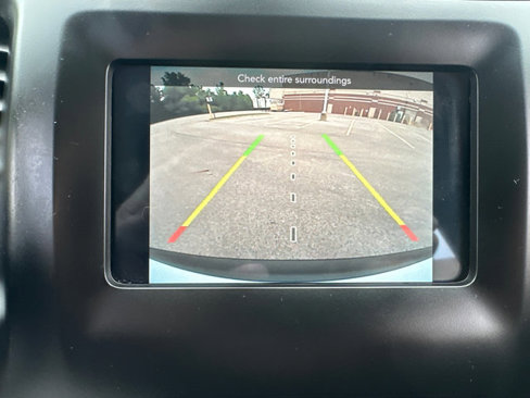 Used 2021 Jeep Cherokee Latitude Plus image 17