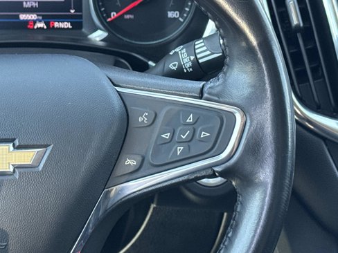 Used 2020 Chevrolet Equinox LT image 12