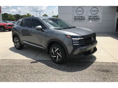 Certified 2025 Nissan Kicks SV image 1