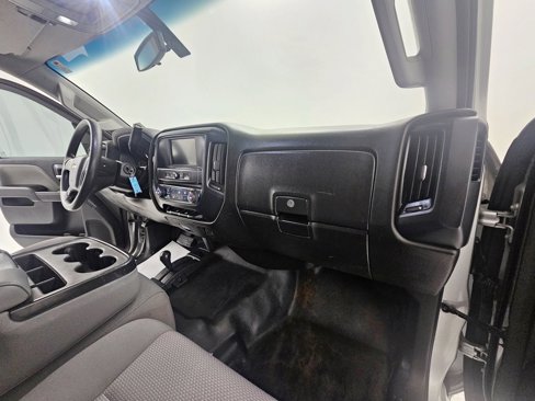 Used 2018 Chevrolet Silverado 2500 W/T image 9
