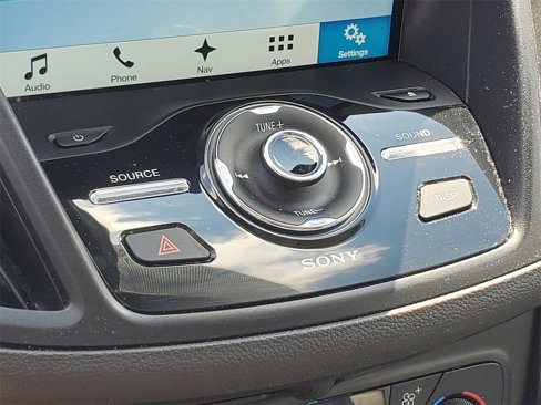 Used 2017 Ford Escape Titanium image 26