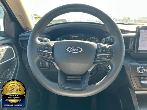 Used 2020 Ford Explorer 4WD w/ Class III Trailer Tow Package image 17