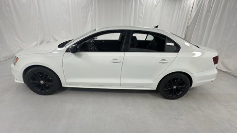 Used 2016 Volkswagen Jetta S image 6
