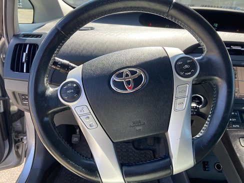Used 2010 Toyota Prius Five image 15