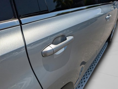 Used 2017 Toyota Highlander Limited image 28