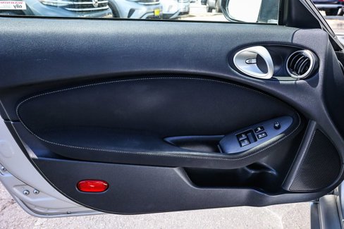 Used 2016 Nissan 370Z Coupe image 26
