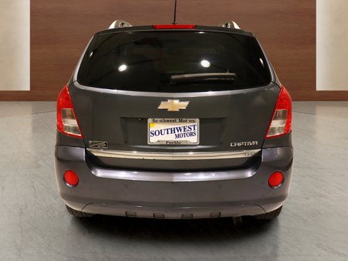 Used 2013 Chevrolet Captiva Sport LTZ image 3