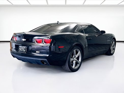 Used 2013 Chevrolet Camaro LT w/ RS Package image 4