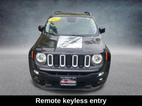 Used 2017 Jeep Renegade Altitude image 10