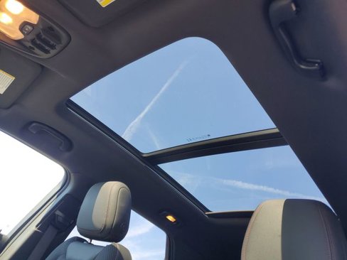 Certified 2022 Chevrolet TrailBlazer RS w/ Sun and Liftgate Package image 20