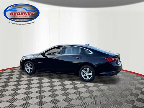 Used 2020 Chevrolet Malibu LS image 4