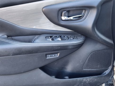 Used 2017 Nissan Murano Platinum w/ Platinum Technology Package image 13