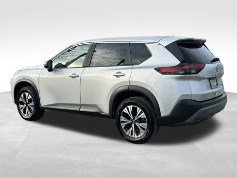 Used 2023 Nissan Rogue SV image 6
