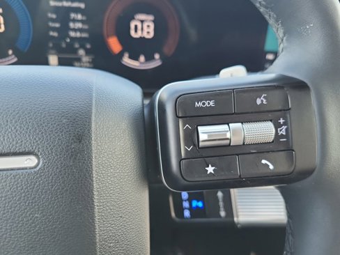 Used 2024 Hyundai Santa Fe SE image 31