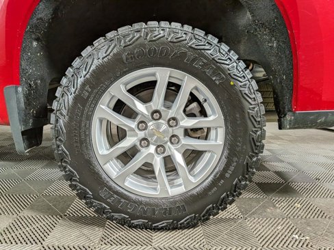 Used 2020 Chevrolet Silverado 1500 LT w/ All-Star Edition image 11