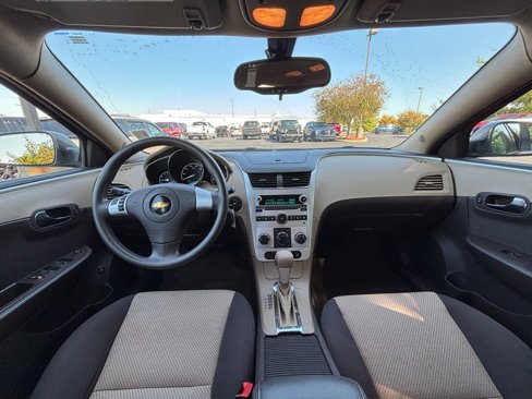 Used 2011 Chevrolet Malibu LS image 16