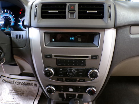 Used 2010 Mercury Milan image 17