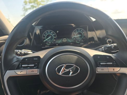 Used 2021 Hyundai Elantra SEL w/ Convenience Package image 29