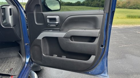 Used 2018 Chevrolet Silverado 1500 LT w/ All Star Edition image 19