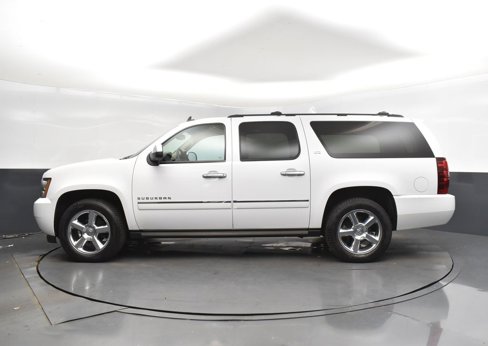 Used 2013 Chevrolet Suburban LTZ image 4
