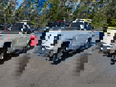 Used 2018 Chevrolet Silverado 1500 LT w/ Trailering Package image 10