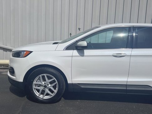 Used 2023 Ford Edge SEL w/ Convenience Package image 14